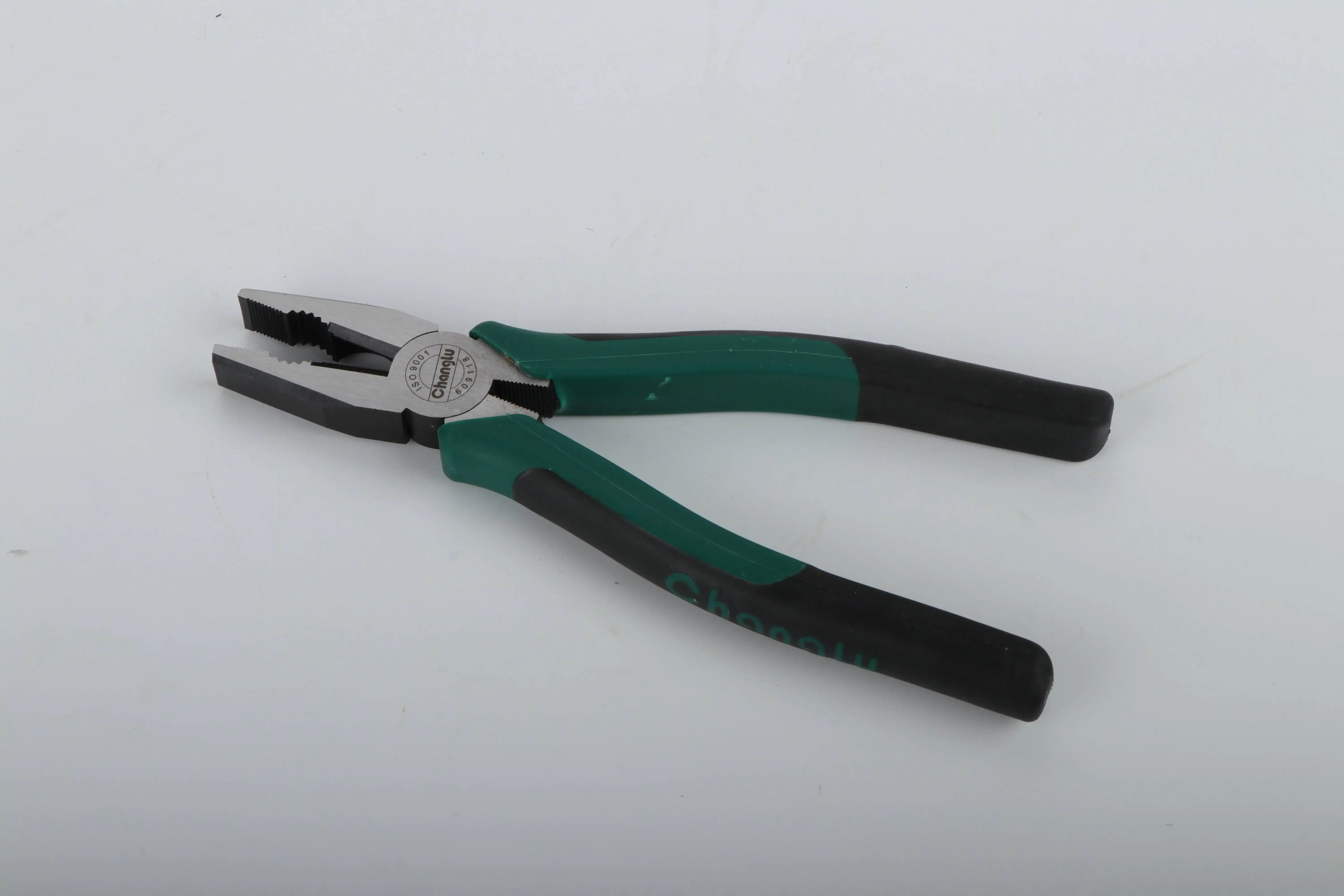 Qatar Importers’ Guide to Chinese Japanese-Style Combination Pliers